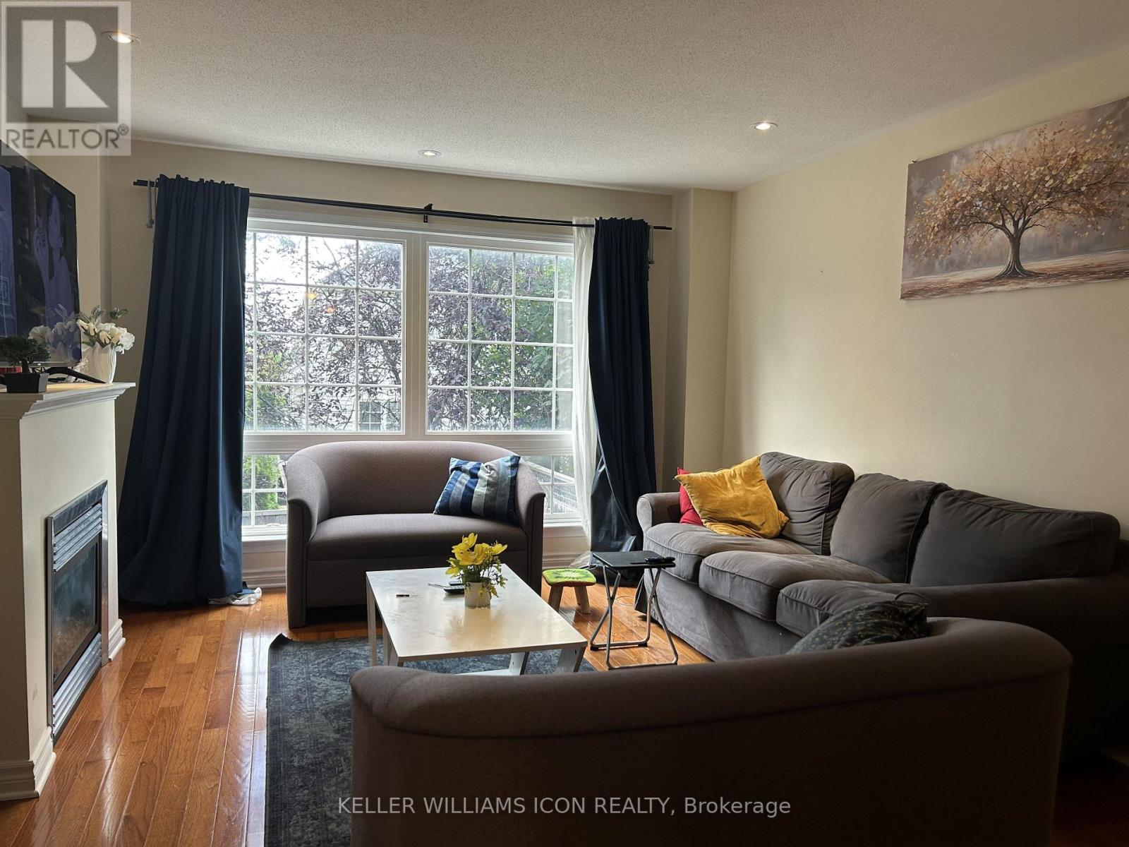 131 Goldwood Private, Ottawa, Ontario K2J 0P4 - Photo 2 - X13748404