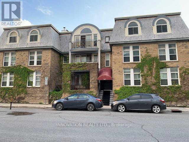 3b - 210 Cumberland Street, Ottawa, Ontario