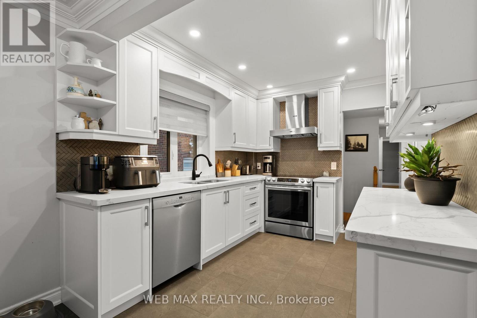 14 Howarth Avenue, Toronto, Ontario  M1R 1H4 - Photo 12 - E13748422