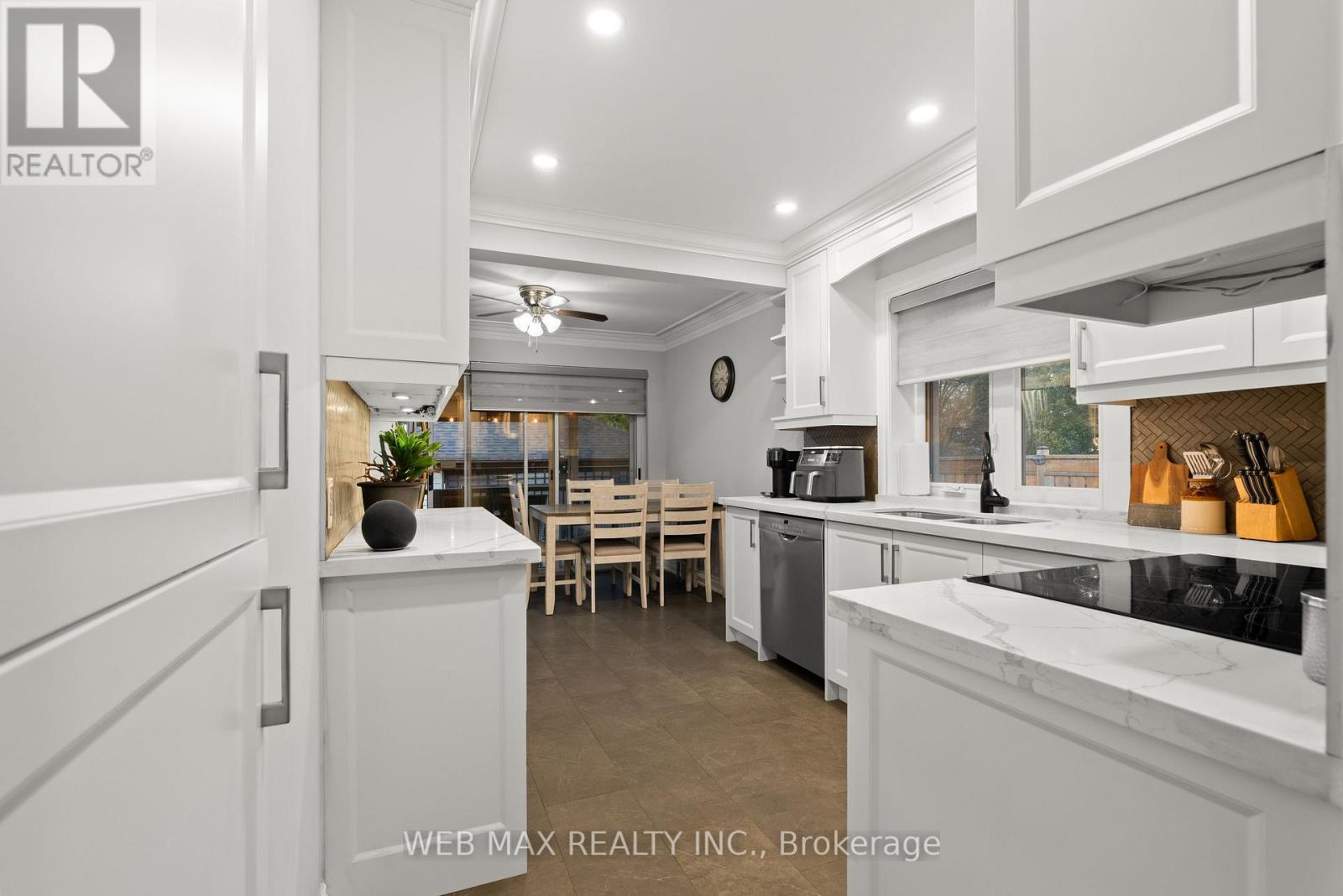 14 Howarth Avenue, Toronto, Ontario  M1R 1H4 - Photo 13 - E13748422