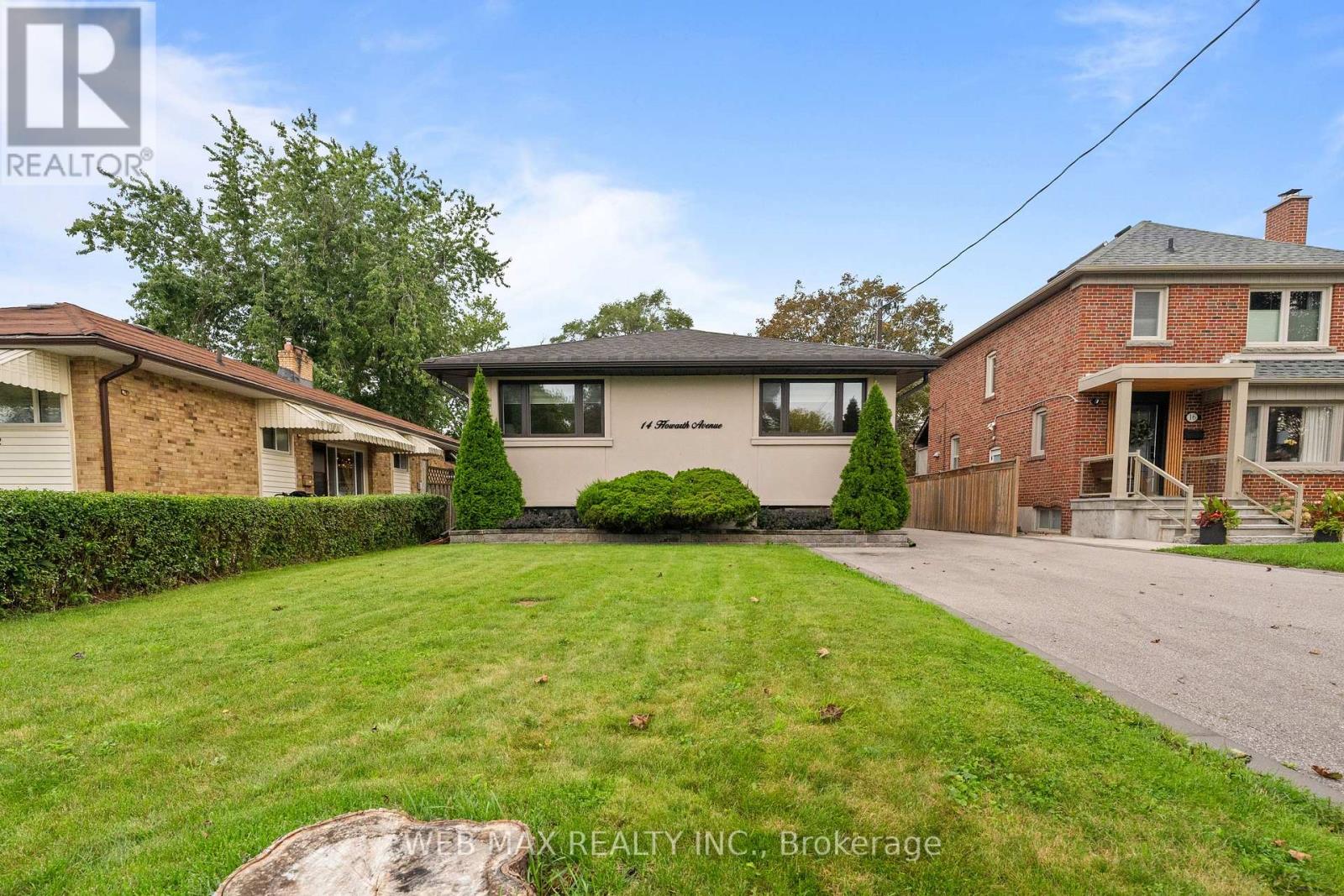 14 Howarth Avenue, Toronto, Ontario  M1R 1H4 - Photo 2 - E13748422