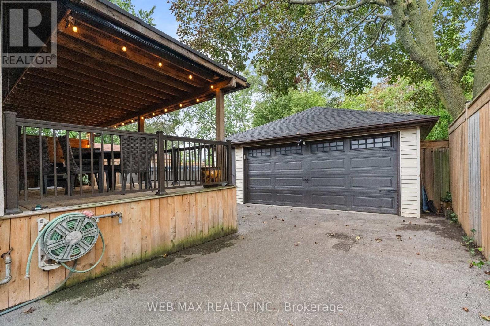14 Howarth Avenue, Toronto, Ontario  M1R 1H4 - Photo 5 - E13748422