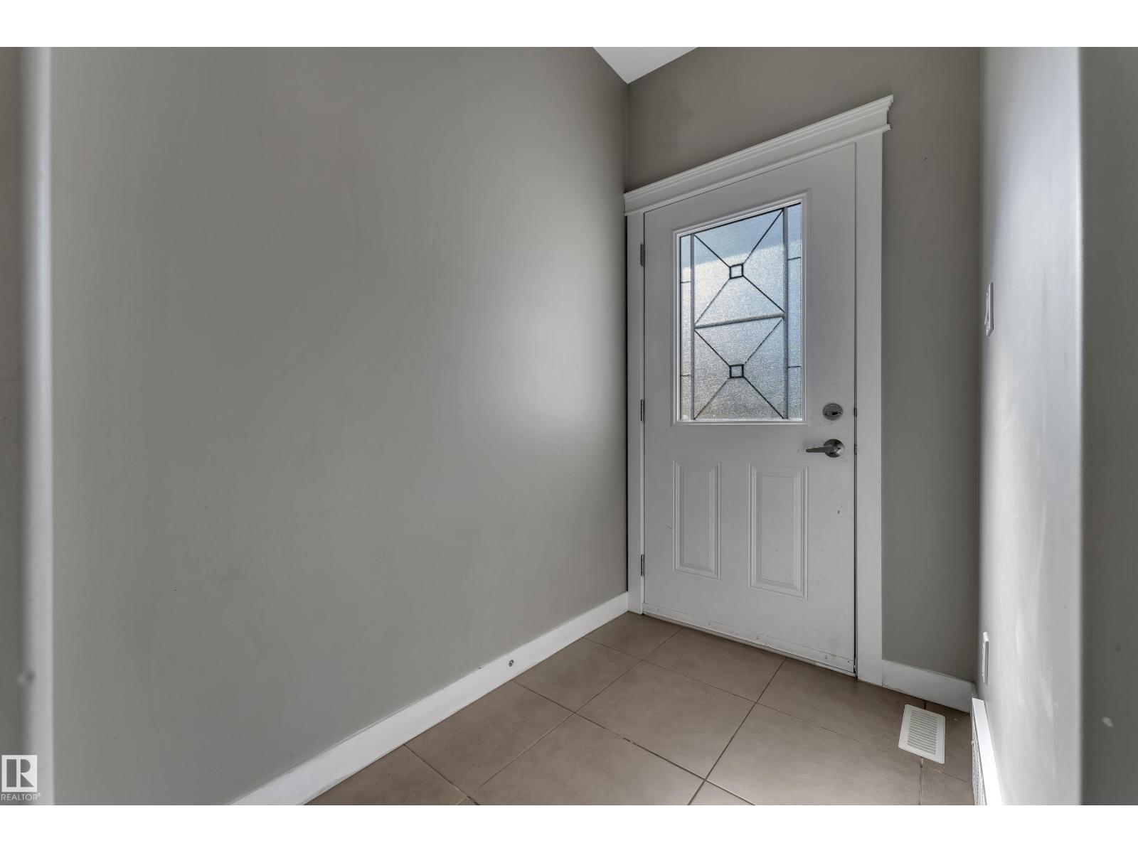 11421 82 St Nw, Edmonton, Alberta  T5B 2V5 - Photo 9 - E4507277