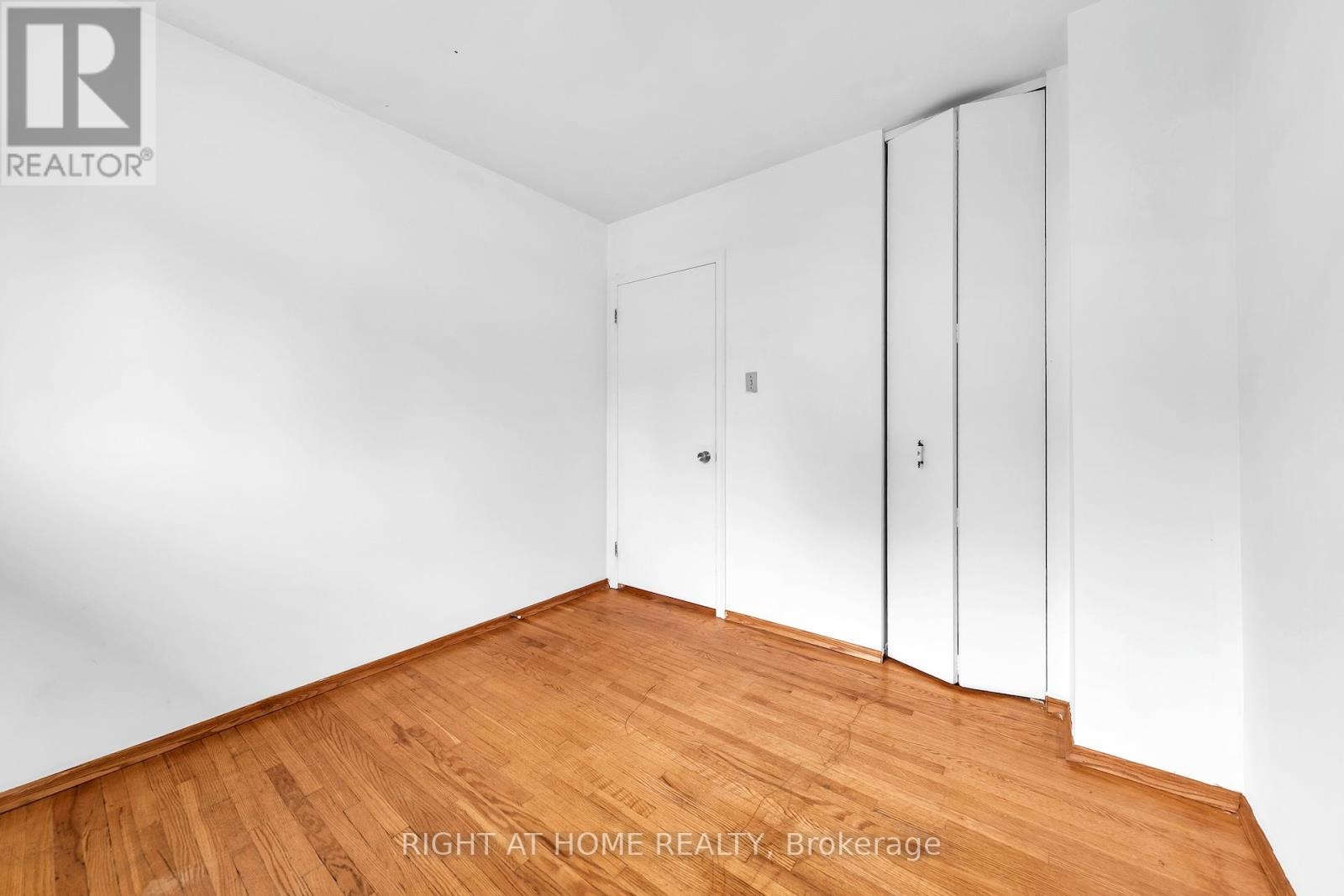 5 Clareville Crescent, Toronto, Ontario  M2J 2B9 - Photo 18 - C13729902