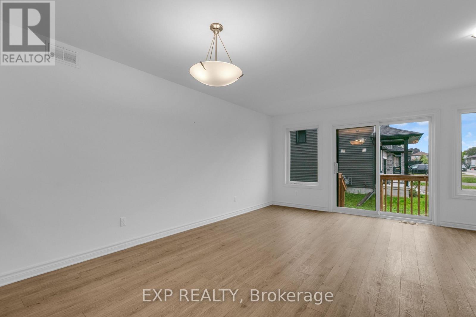 126 Dowdall Circle, Carleton Place, Ontario  K7C 0S4 - Photo 10 - X13748444