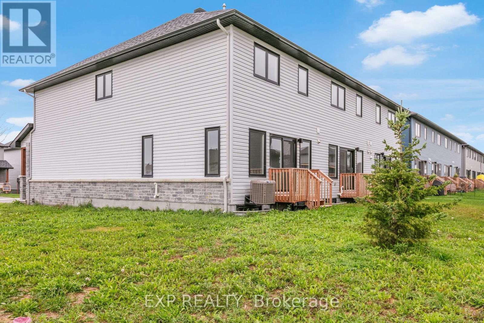 126 Dowdall Circle, Carleton Place, Ontario  K7C 0S4 - Photo 4 - X13748444