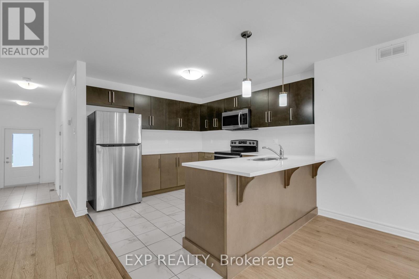 126 Dowdall Circle, Carleton Place, Ontario  K7C 0S4 - Photo 6 - X13748444