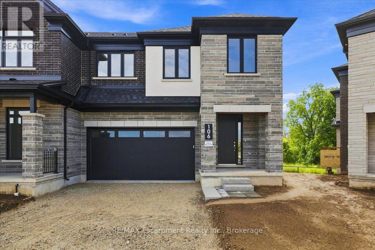 106 VALLEY TRAIL PLACE, Hamilton, Ontario