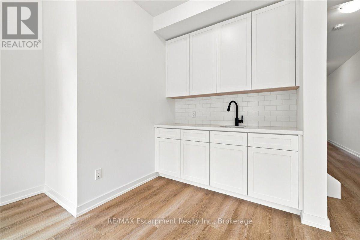 106 Valley Trail Place, Hamilton, Ontario  L8B 2A2 - Photo 17 - X13748496