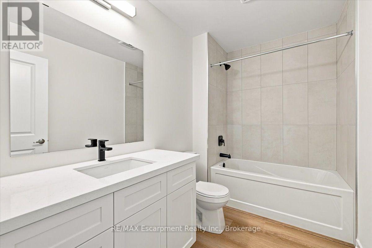 106 Valley Trail Place, Hamilton, Ontario  L8B 2A2 - Photo 30 - X13748496