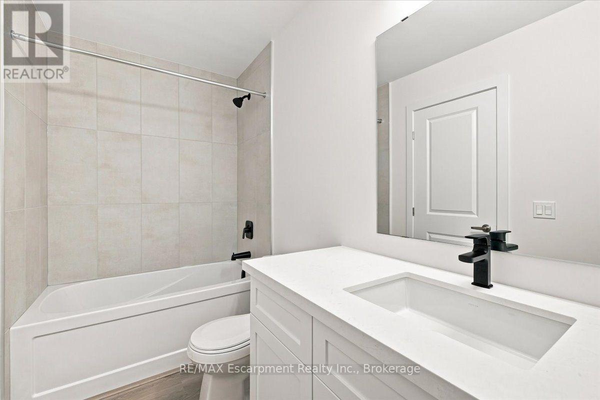 106 Valley Trail Place, Hamilton, Ontario  L8B 2A2 - Photo 35 - X13748496