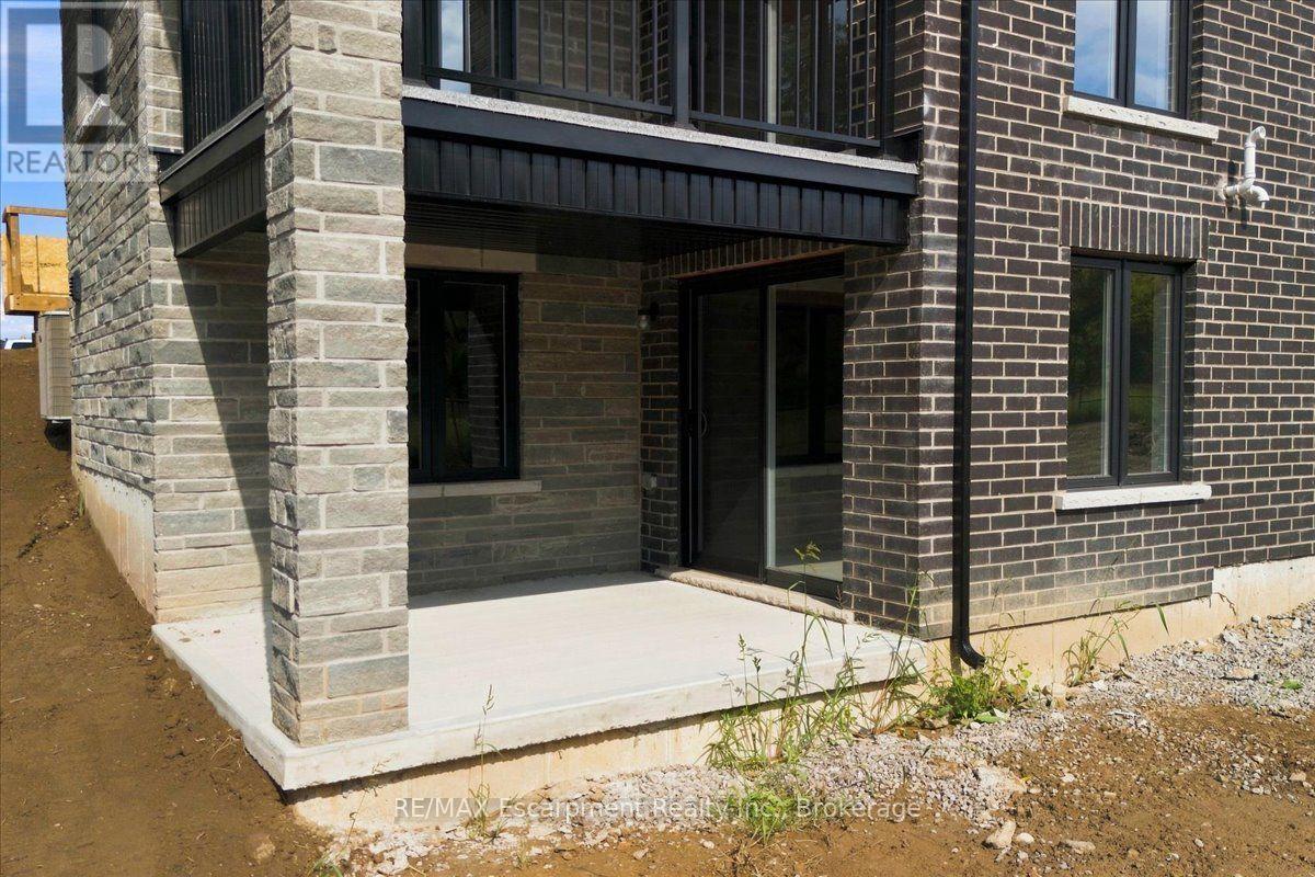 106 Valley Trail Place, Hamilton, Ontario  L8B 2A2 - Photo 40 - X13748496