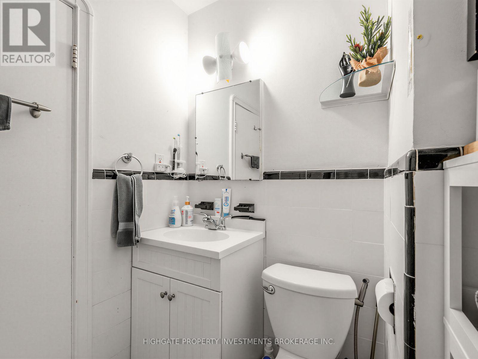 981 Avenue Road, Toronto, Ontario  M5P 2K9 - Photo 31 - C13748474