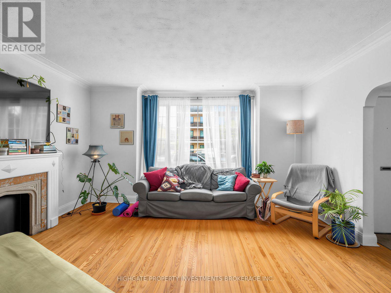 981 Avenue Road, Toronto, Ontario  M5P 2K9 - Photo 5 - C13748474