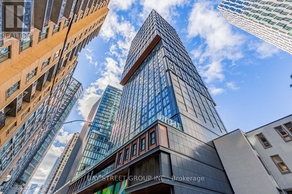 1109 - 82 DALHOUSIE STREET, Toronto, Ontario