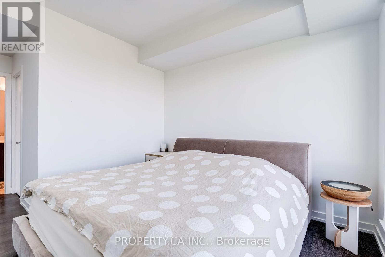 2903 - 8 Olympic Garden Drive, Toronto, Ontario  M2M 0B9 - Photo 11 - C13748514
