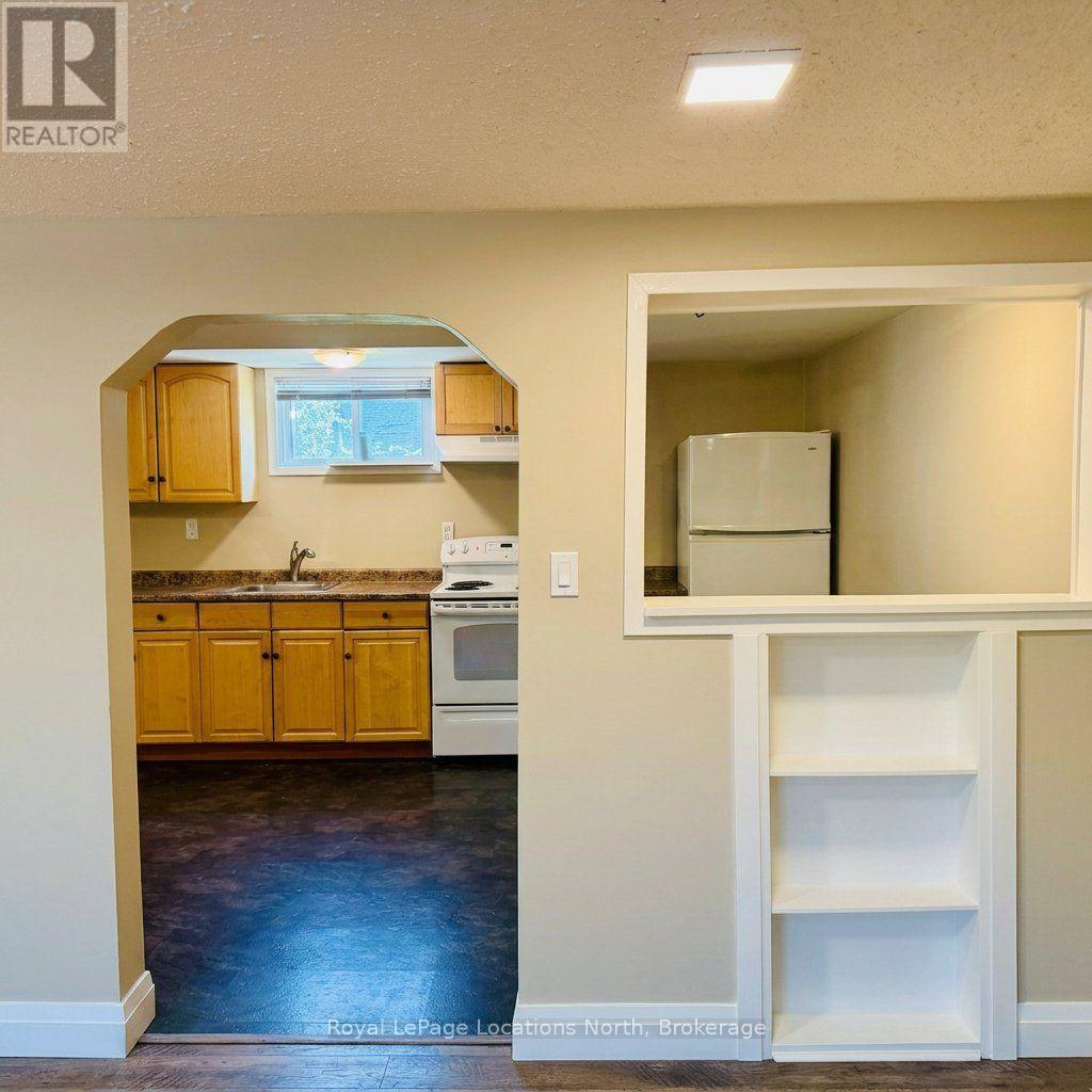 Unit B - 373 Peel Street, Collingwood, Ontario  L9Y 3W5 - Photo 13 - S13748434