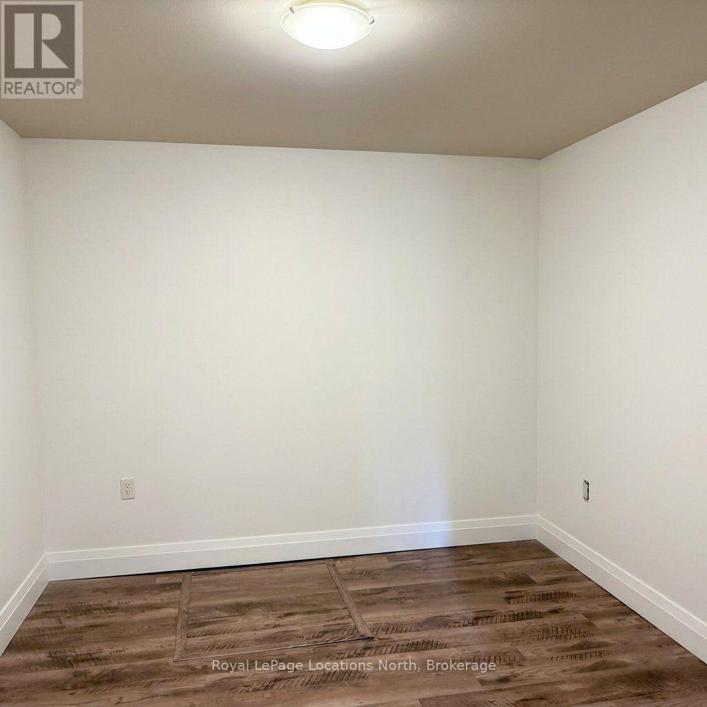 Unit B - 373 Peel Street, Collingwood, Ontario  L9Y 3W5 - Photo 14 - S13748434