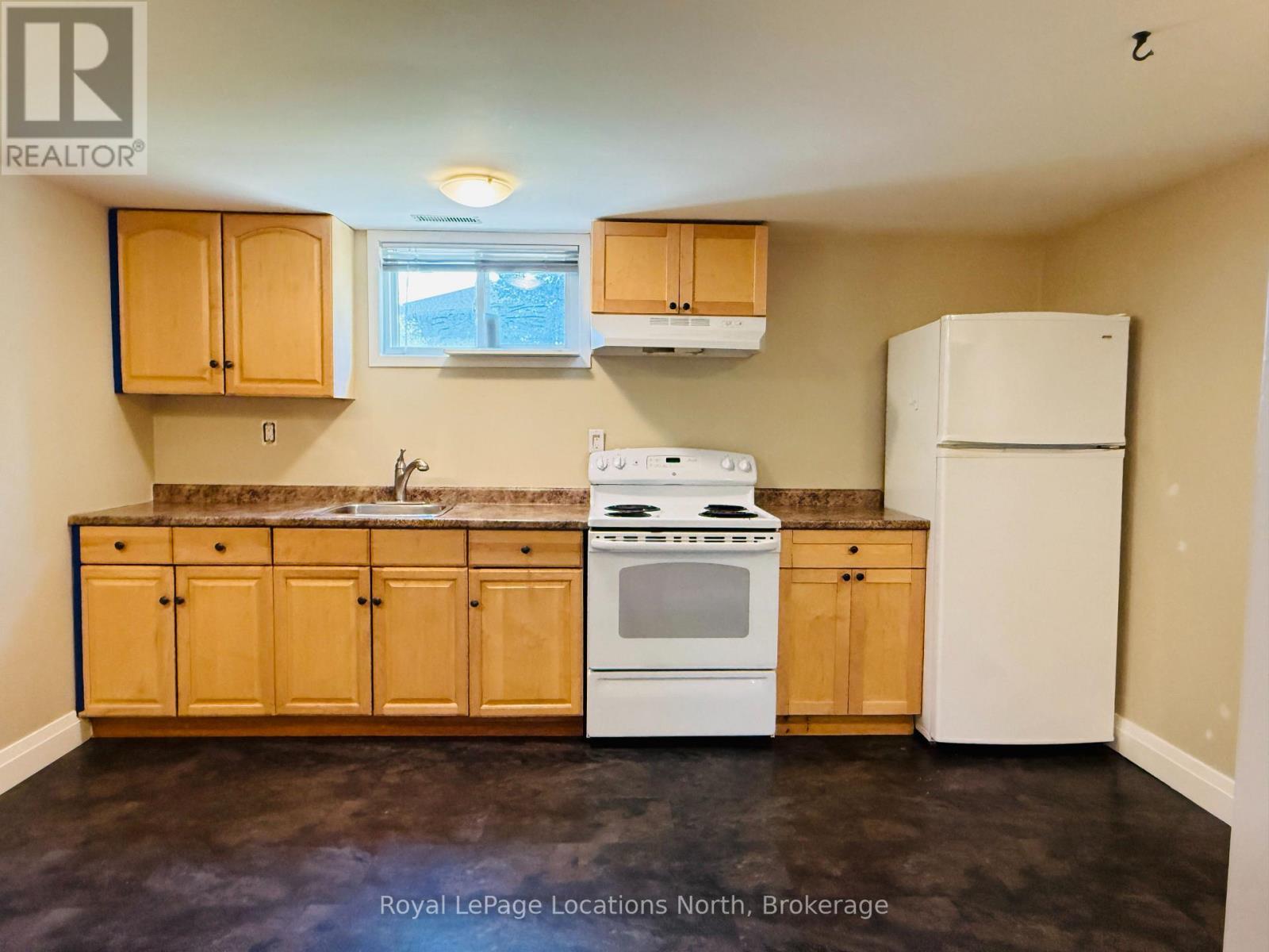 Unit B - 373 Peel Street, Collingwood, Ontario  L9Y 3W5 - Photo 5 - S13748434