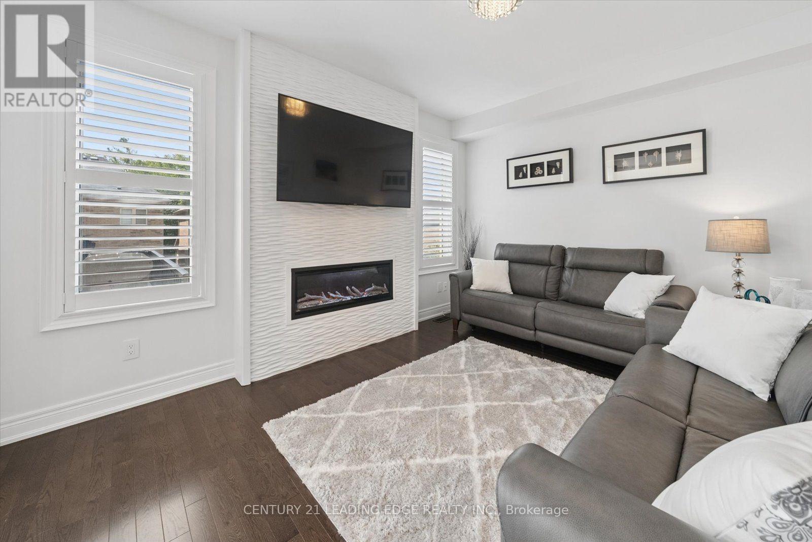 109 Ben Sinclair Avenue, East Gwillimbury, Ontario  L9N 0S3 - Photo 10 - N13748428