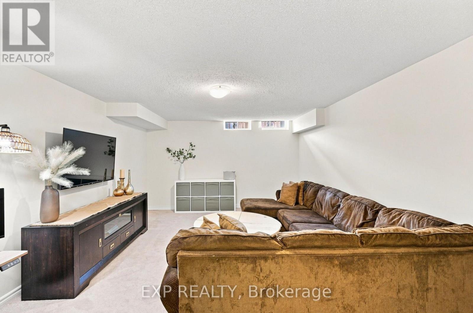 128 Chessington Avenue, East Gwillimbury, Ontario  L9N 0R6 - Photo 40 - N13748500