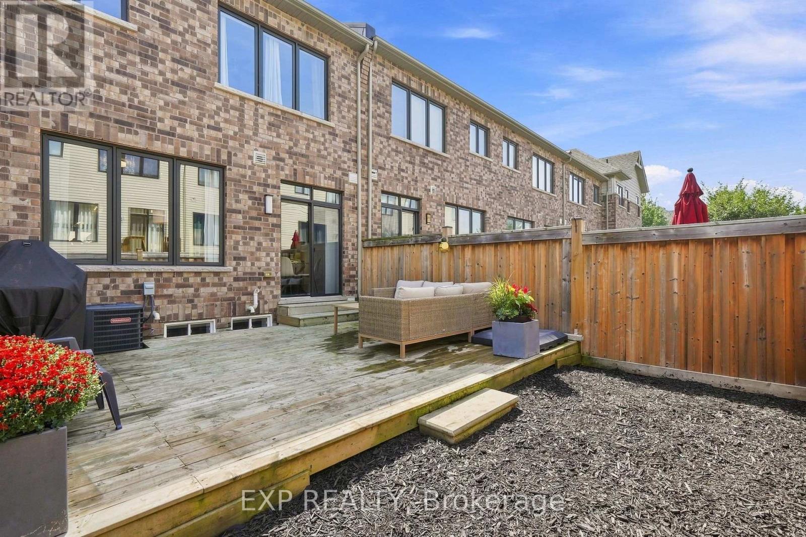 128 Chessington Avenue, East Gwillimbury, Ontario  L9N 0R6 - Photo 43 - N13748500