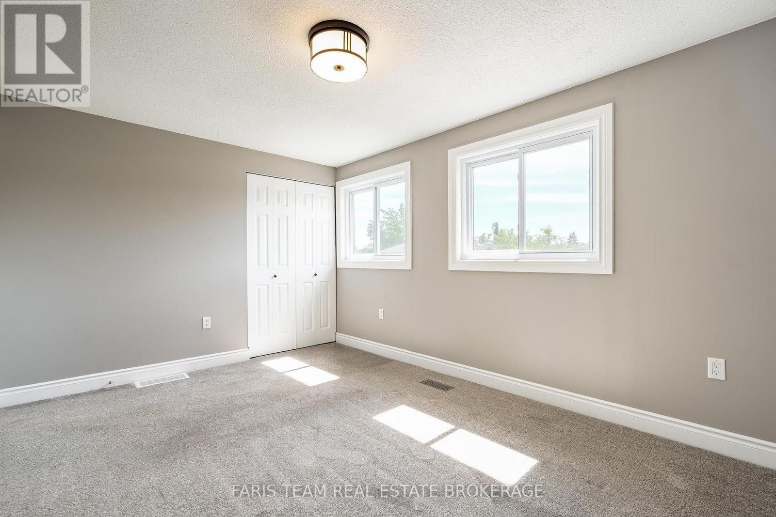 12 Arthur Avenue, Barrie, Ontario  L4M 6H3 - Photo 16 - S13748468