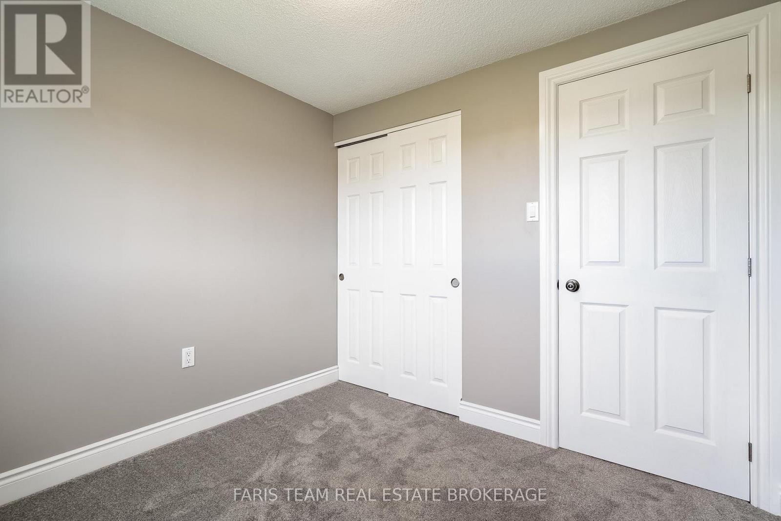 12 Arthur Avenue, Barrie, Ontario  L4M 6H3 - Photo 20 - S13748468