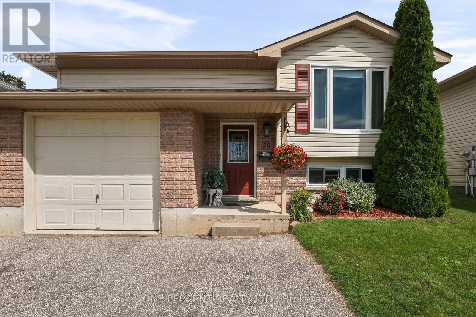 20 Jordon Crescent, Orillia, Ontario  L3V 8A9 - Photo 4 - S13748476
