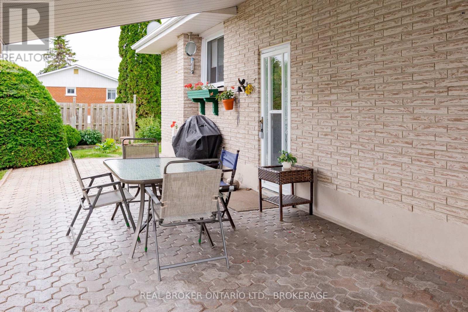 48 Clement Street, North Glengarry, Ontario  K0C 1A0 - Photo 4 - X13748480