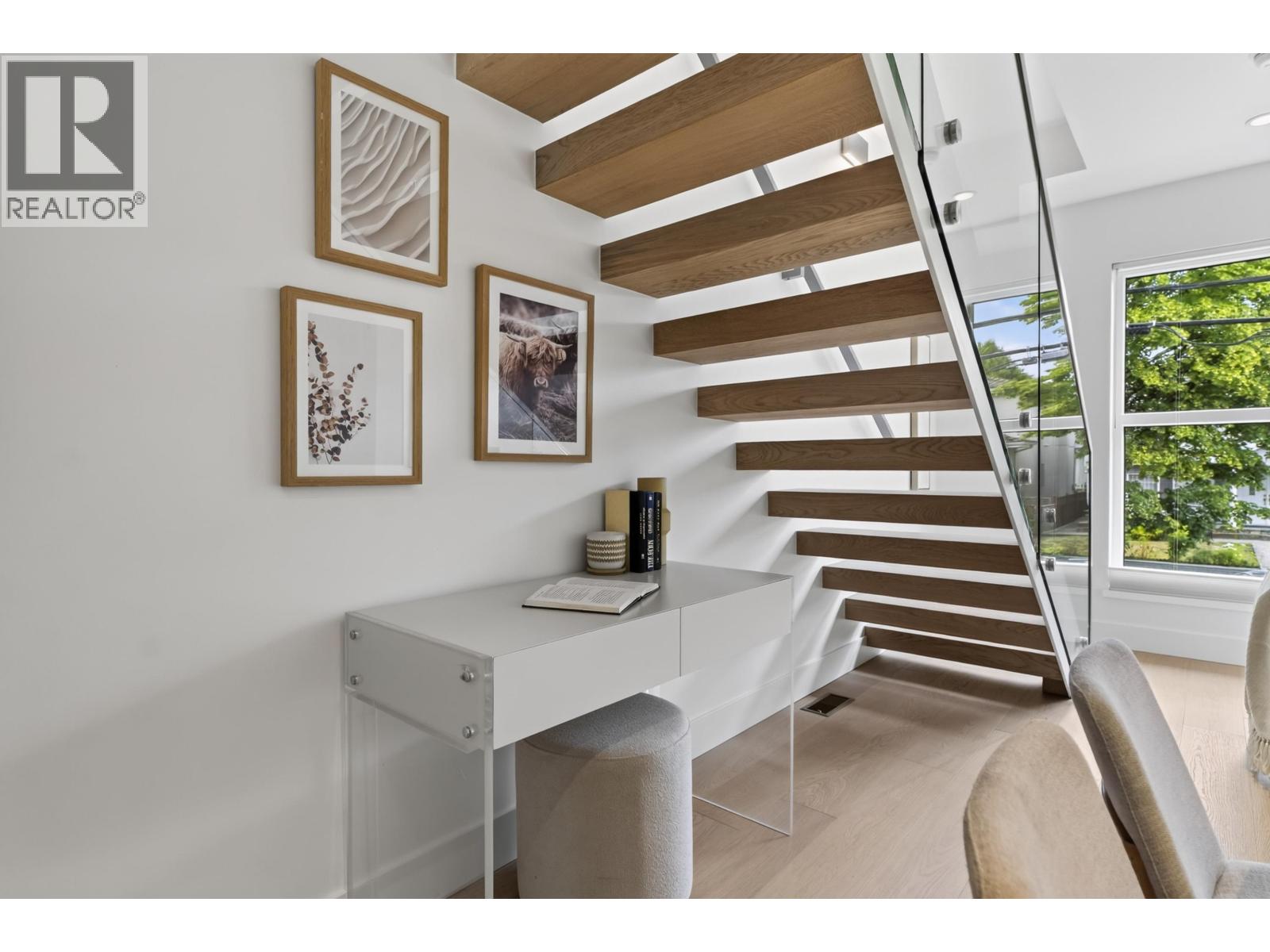 150 W Woodstock Avenue, Vancouver, British Columbia V5Y 0N1 - Photo 16 - R3160286
