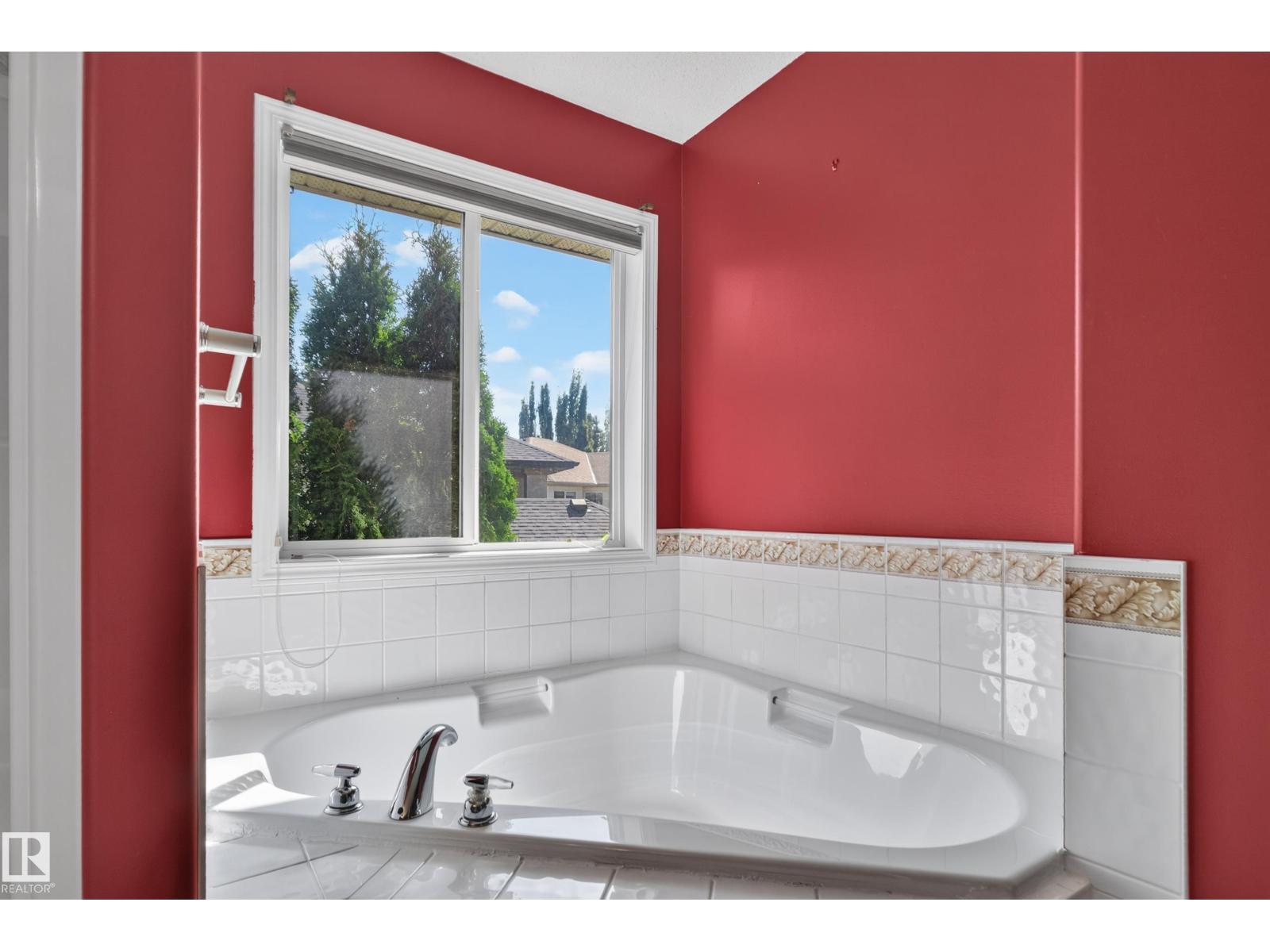 941 Picard Dr Nw, Edmonton, Alberta  T5T 6N6 - Photo 27 - E4507280