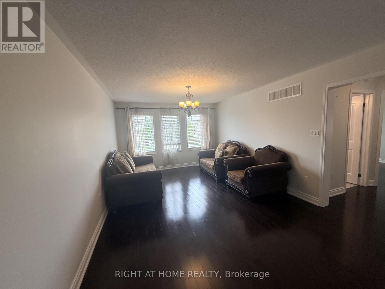 970 Farmstead Drive, Milton, Ontario  L9T 8J1 - Photo 16 - W13748494