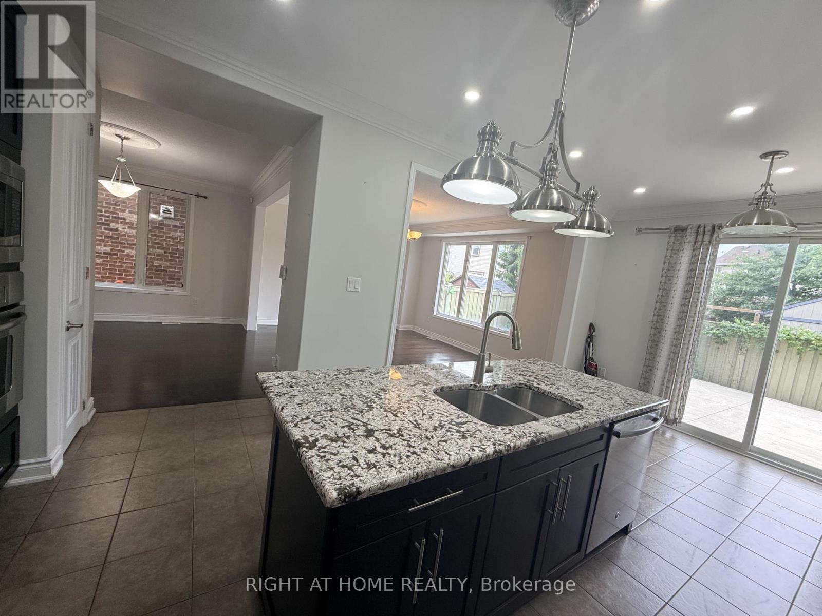 970 Farmstead Drive, Milton, Ontario  L9T 8J1 - Photo 28 - W13748494
