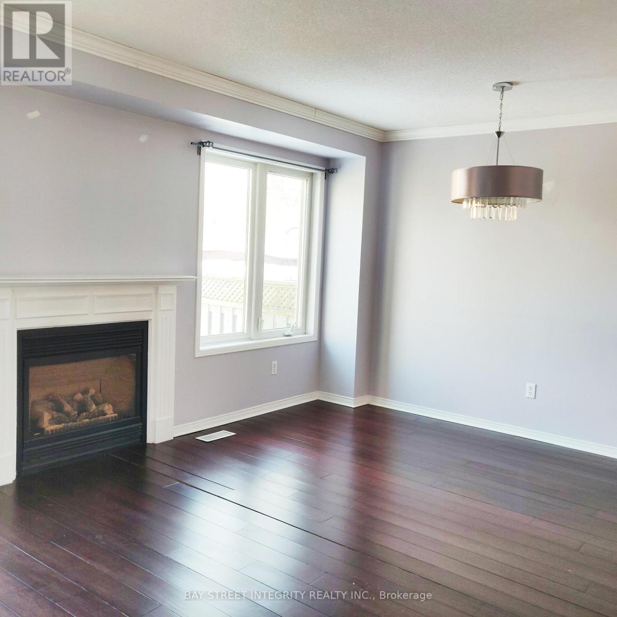 2054 Glenhampton Road, Oakville, Ontario  L6M 3T9 - Photo 2 - W13748524
