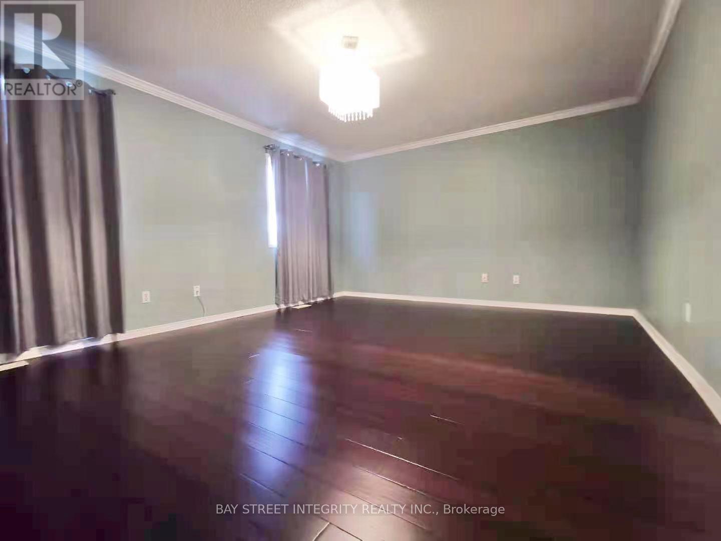 2054 Glenhampton Road, Oakville, Ontario  L6M 3T9 - Photo 7 - W13748524