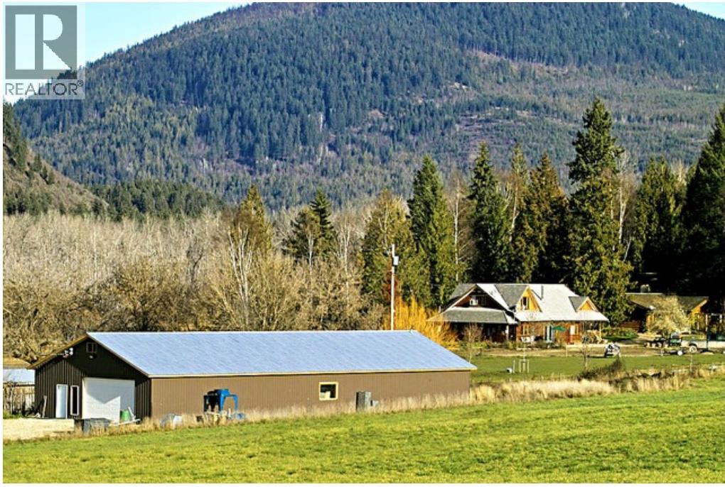 349 Hidden Lake Road, Enderby, British Columbia  V0E 1V5 - Photo 24 - 10399414
