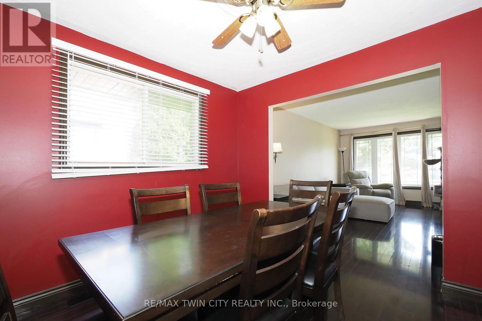 870 Strasburg Road, Kitchener, Ontario  N2E 2K4 - Photo 10 - X13748458
