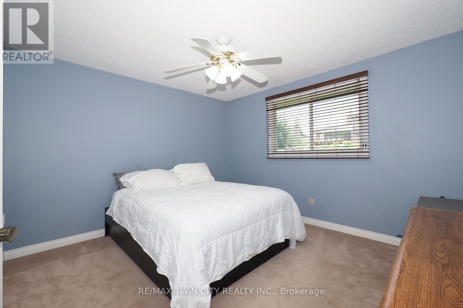 870 Strasburg Road, Kitchener, Ontario  N2E 2K4 - Photo 20 - X13748458