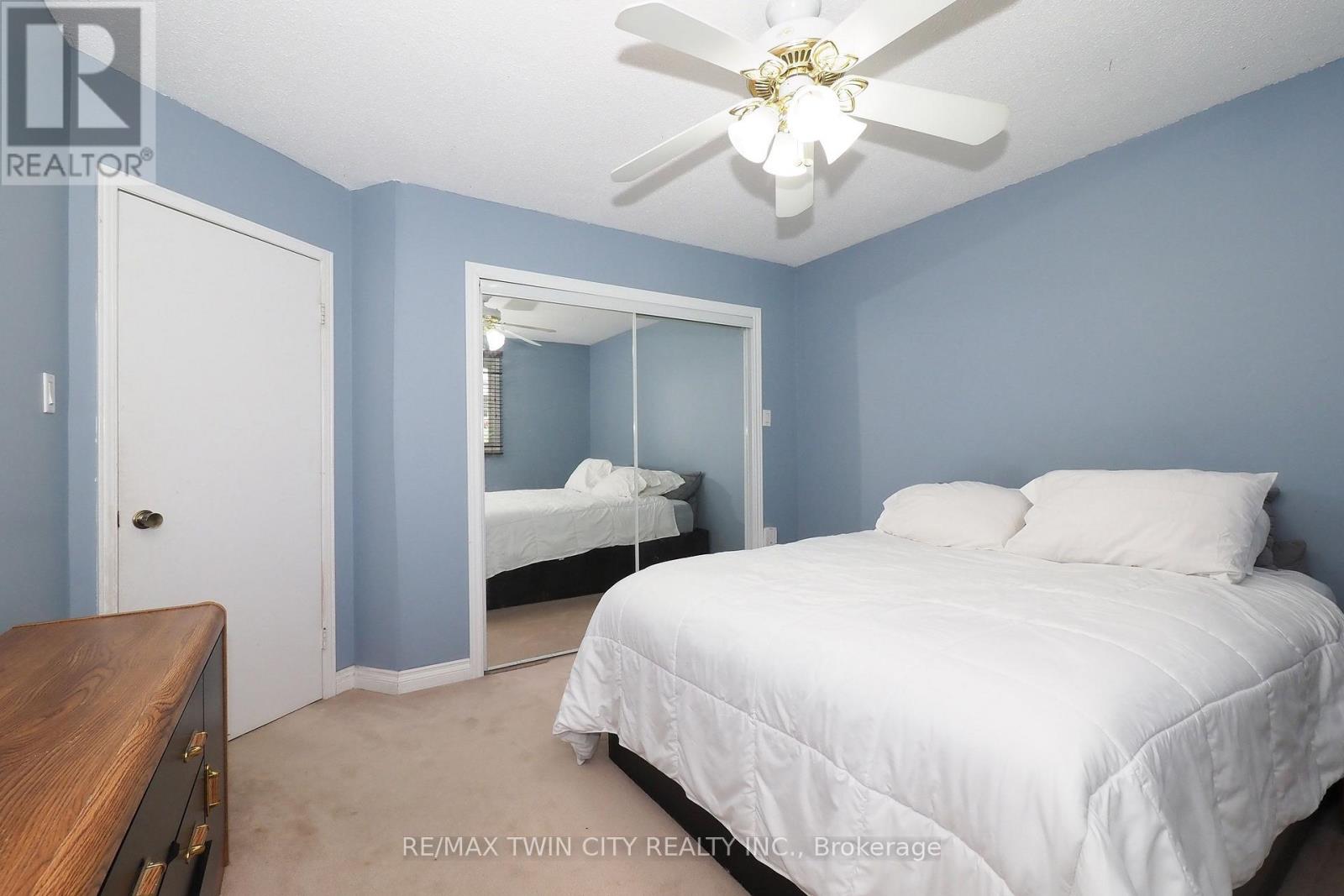 870 Strasburg Road, Kitchener, Ontario  N2E 2K4 - Photo 21 - X13748458