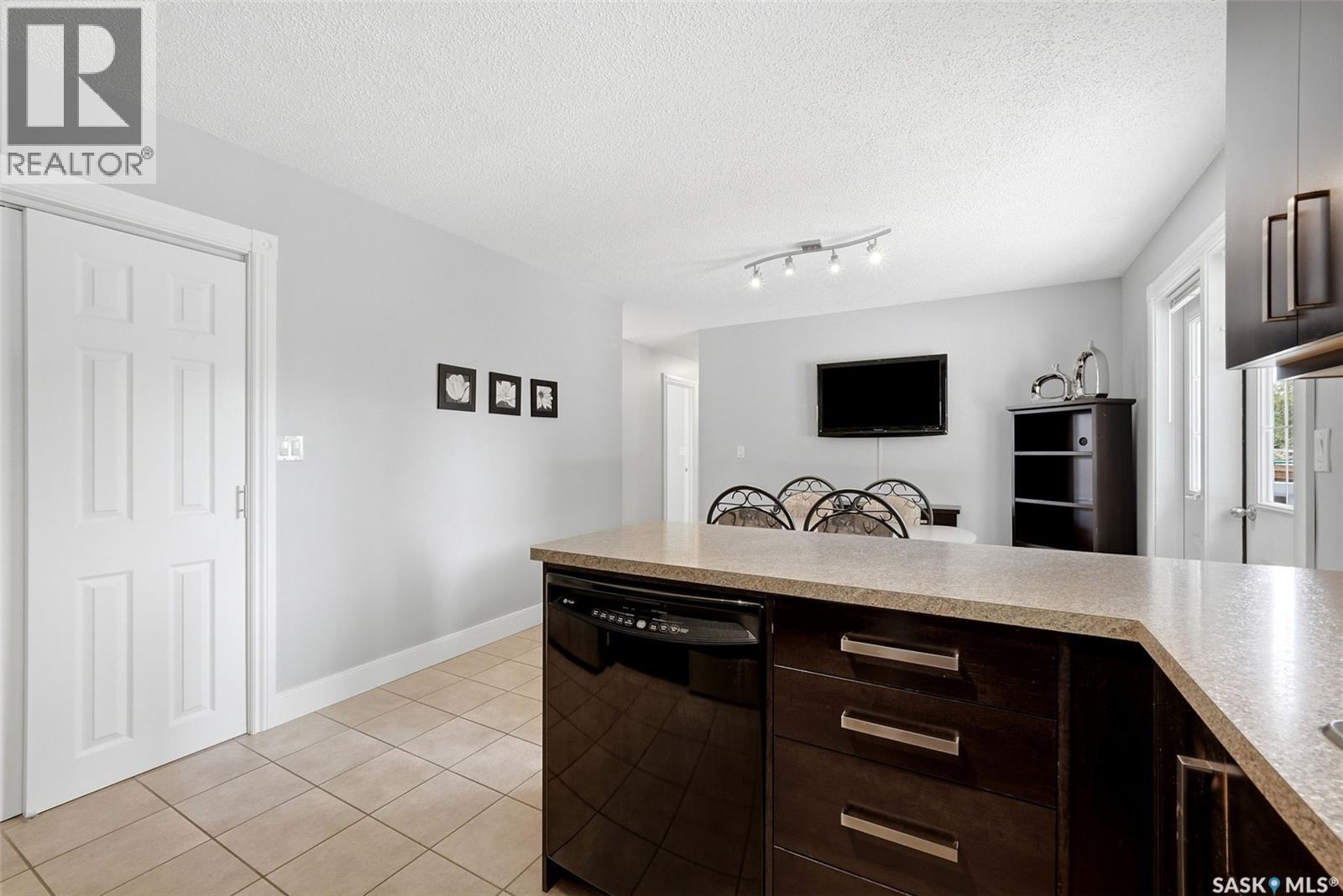 1414 Radway Street N, Regina, Saskatchewan  S4X 4A7 - Photo 14 - SK047640
