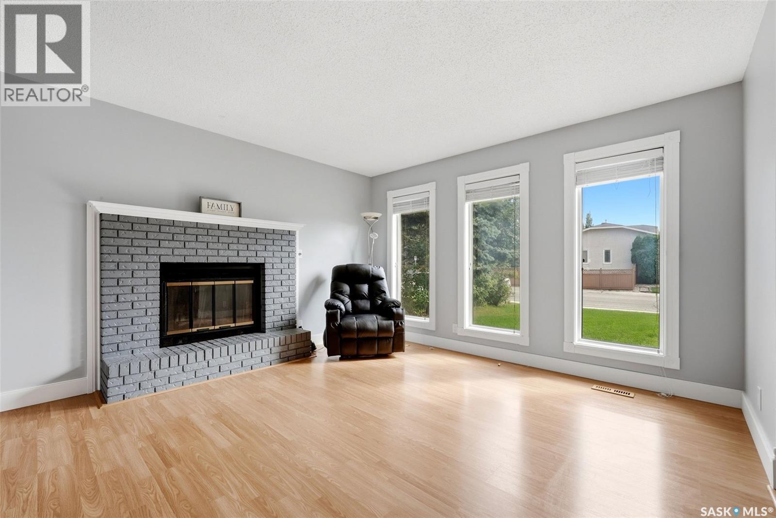 1414 Radway Street N, Regina, Saskatchewan  S4X 4A7 - Photo 4 - SK047640