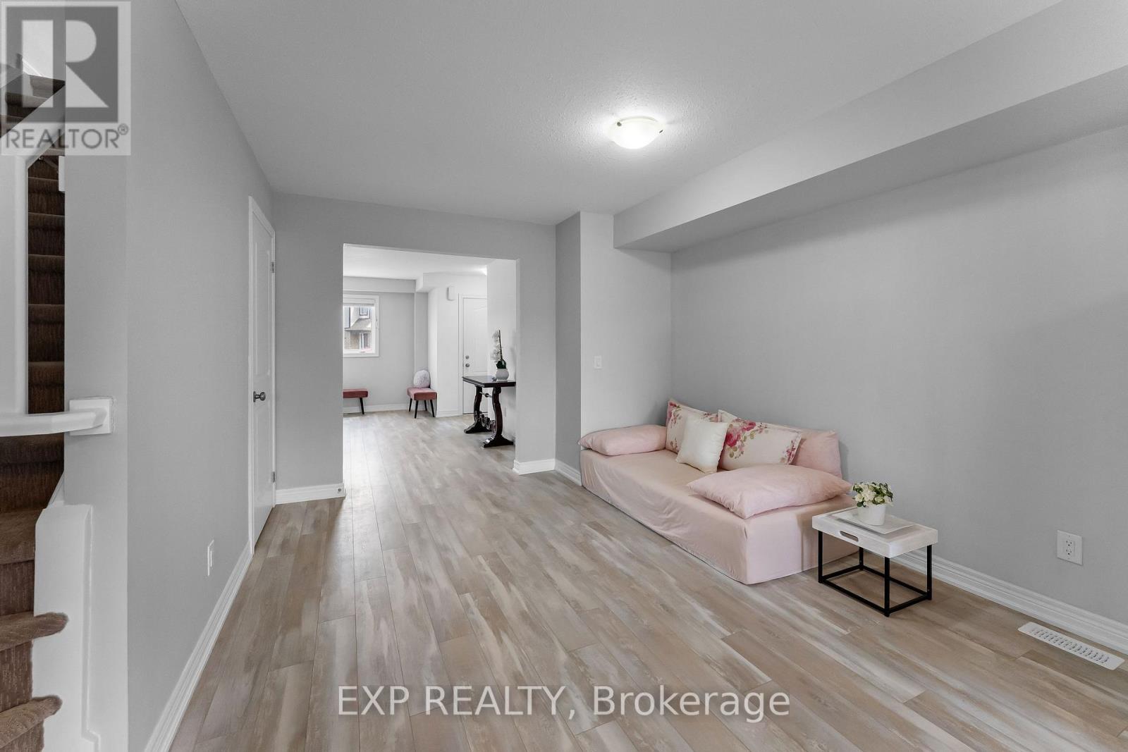 86 - 7768 Ascot Circle, Niagara Falls, Ontario  L2H 3P9 - Photo 10 - X13748588