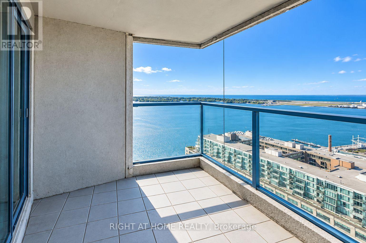 3110 - 77 Harbour Square, Toronto, Ontario  M5J 2S2 - Photo 9 - C13748540