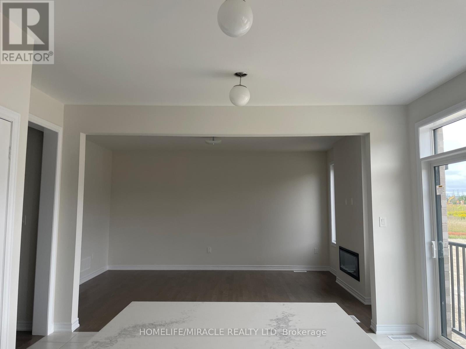 2175 Coppermine Street, Oshawa, Ontario  L1L 0T1 - Photo 6 - E13748552