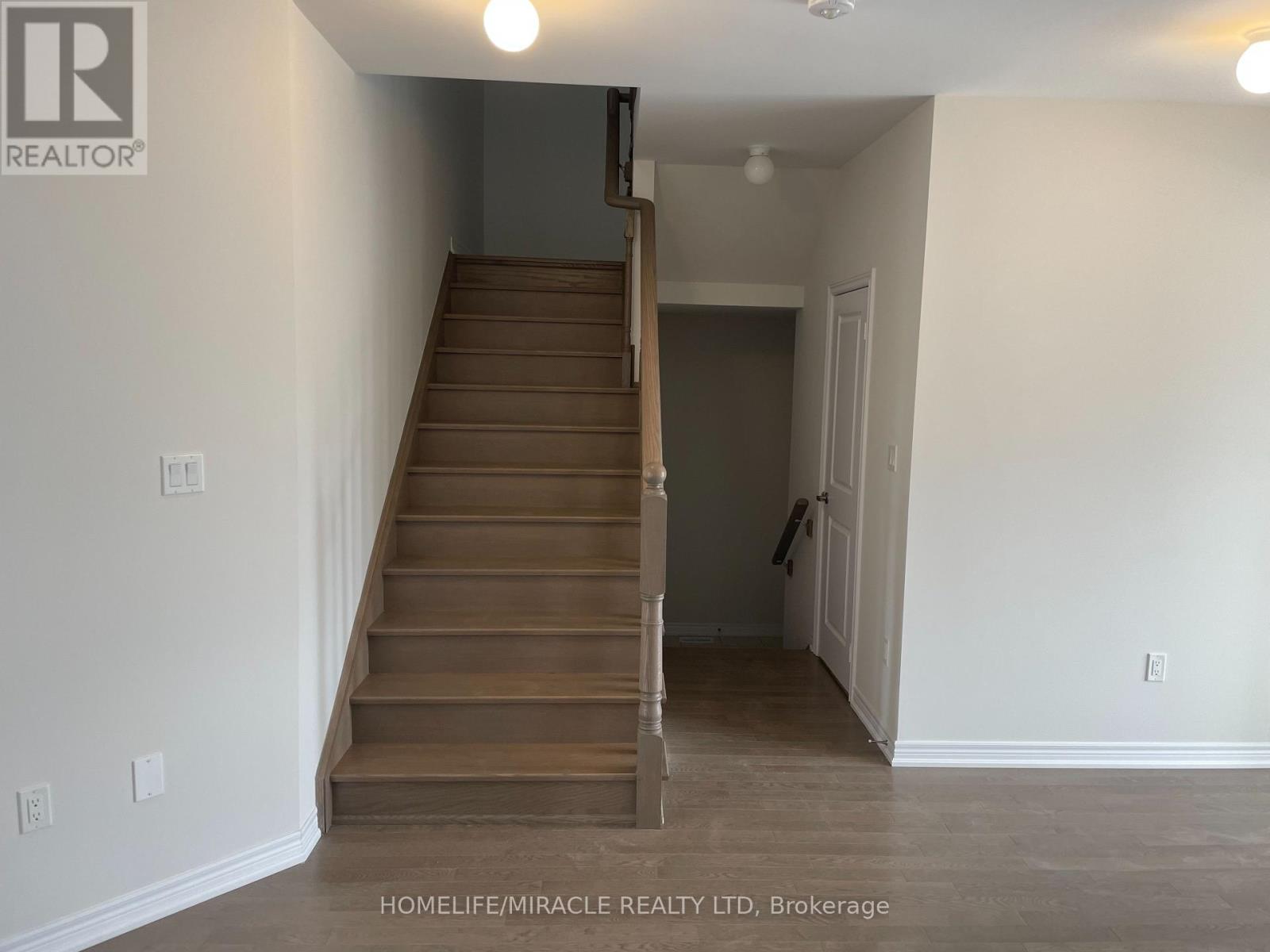 2175 Coppermine Street, Oshawa, Ontario  L1L 0T1 - Photo 9 - E13748552