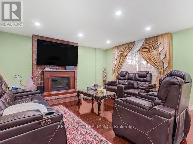 Bsmt - 149 Nelson Street, Toronto, Ontario  M1J 3J8 - Photo 2 - E13748568
