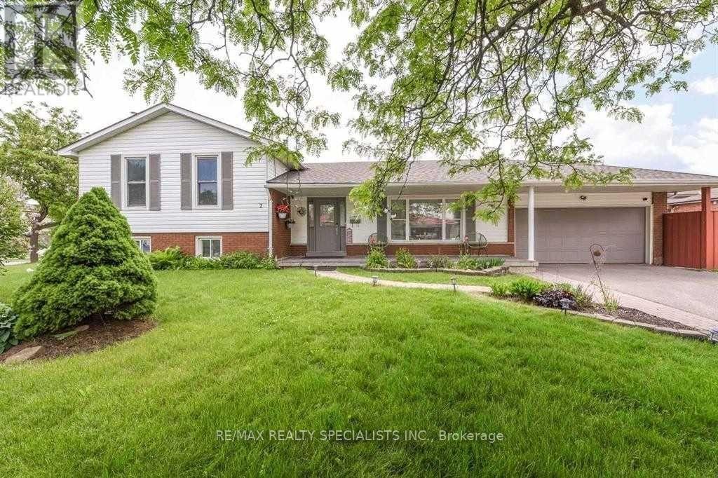 2 MARCHBANK CRESCENT, Brampton, Ontario