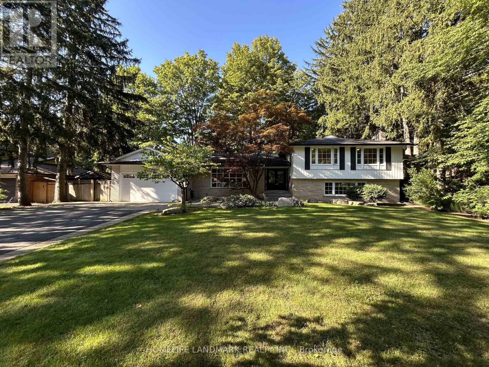 2410 PRINCE JOHN BOULEVARD, Mississauga, Ontario