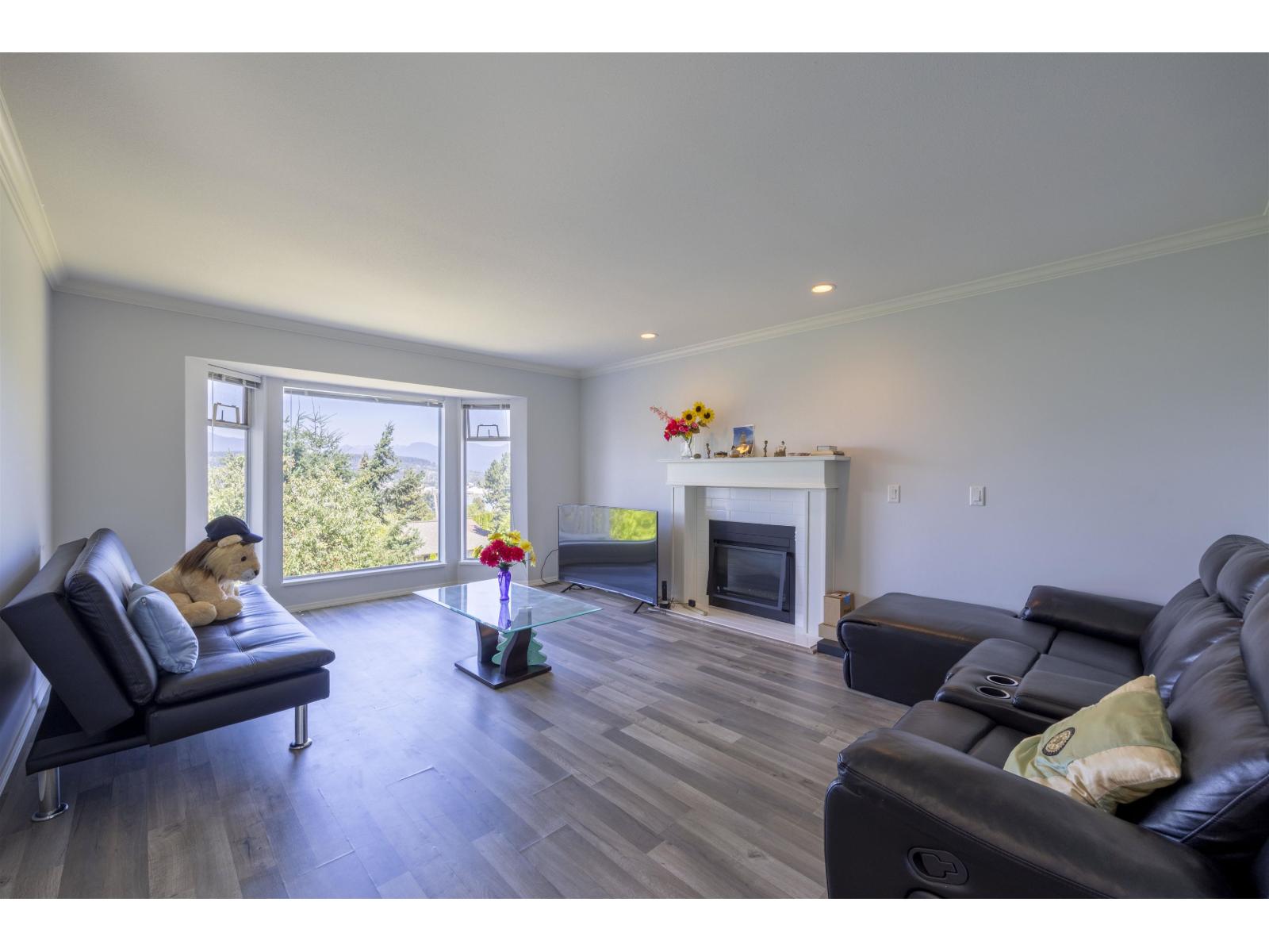13957 115a Avenue, Surrey, British Columbia  V3R 9Y4 - Photo 7 - R3161763